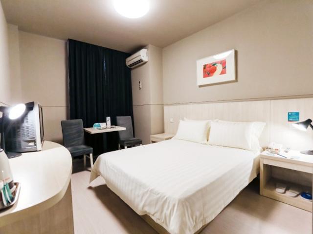 Jingjiang Inn Shanghai Minsheng Road Exterior photo
